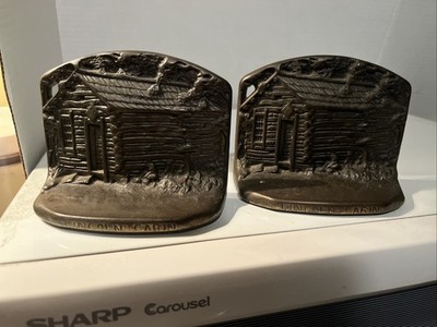 Antique  Abraham Lincoln Cabin CJO JUDD Cast Iron Bookends    #9673  