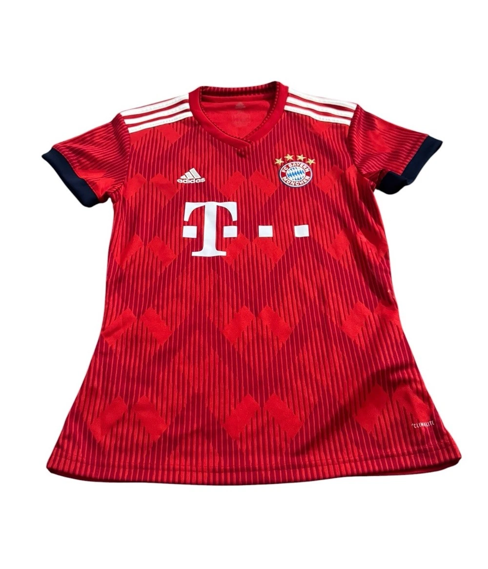 Bayern Munich Size XS International Club Soccer Fan Apparel and