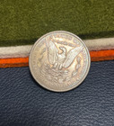(#101809) Morgan Dollar:  1900 .  AU.  VAM 24. DDR Arrows!   (see video!) — photo 3