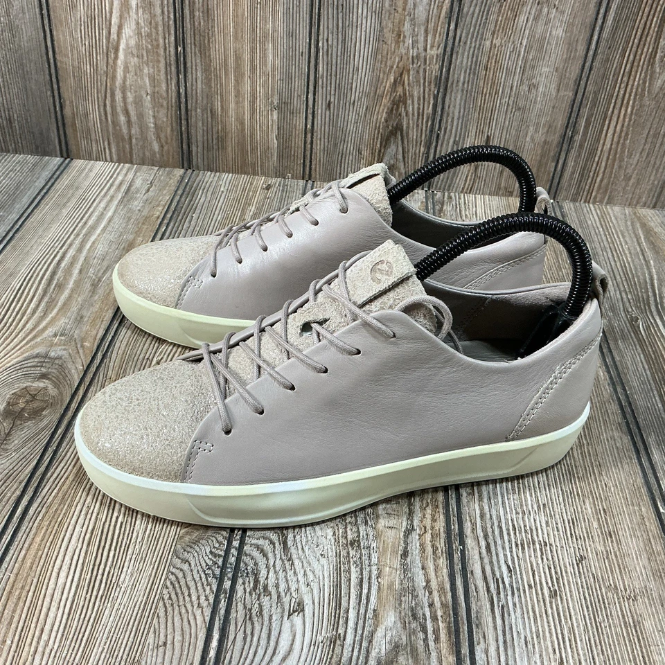Zapatos Tenis Ecco Diseño Danés Mujer Brillo Taupe Brillo Talla 6/37 Cuero Foto 3 de 4