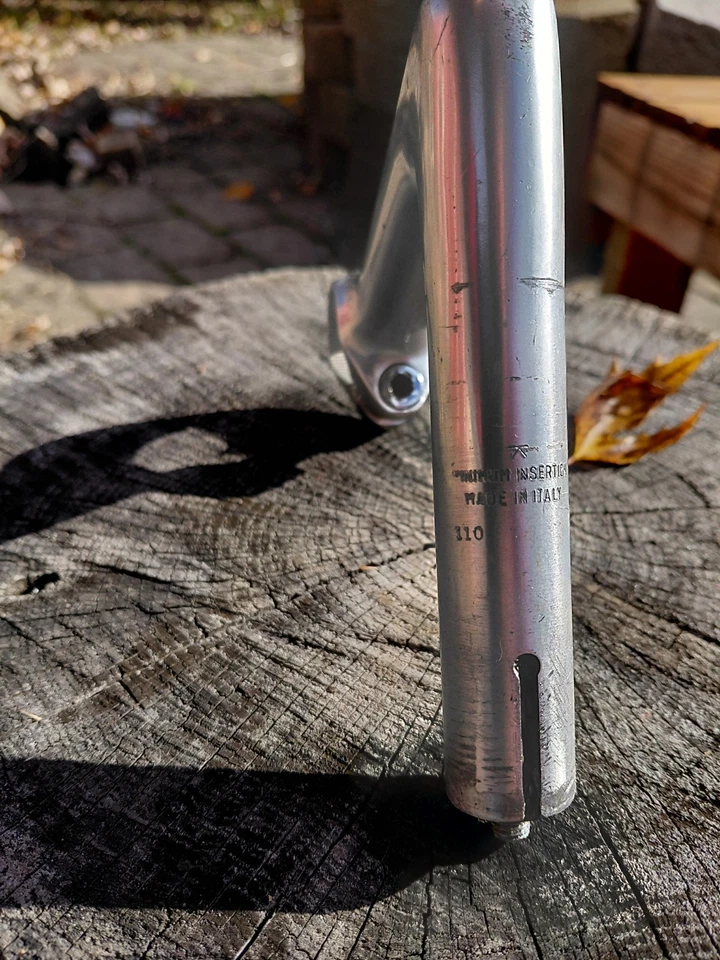 Vástago Cinelli 26,4 mm abrazadera x 110 mm pluma plateada Foto 2 de 2
