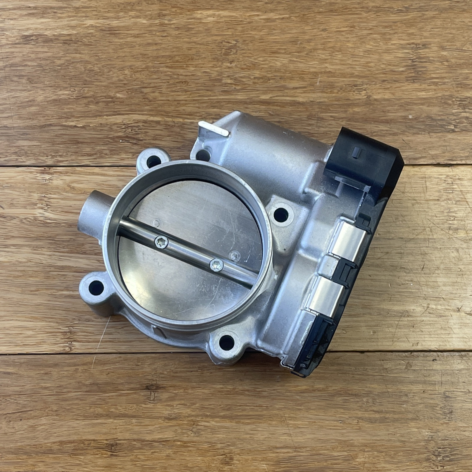 2015-2026 Ferrari California T 3.9L Throttle Body Assembly 3K Miles OEM