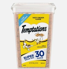 10-Temptations Tasty Chicken Flavor Crunchy Soft Cat Treats, 30 Oz Tub