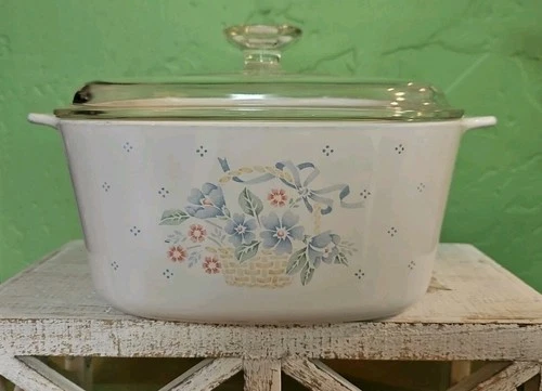 Corning Ware Country Cornflower 3 L Casserole Dish/Stovetop Pan w/ Lid 