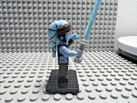 Custom Star Wars Minifigure - Aayla Secura with saber-Jedi Clone Wars - NOT LEGO