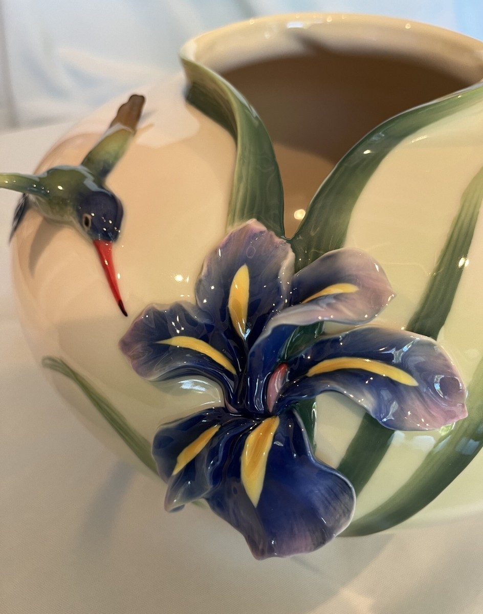 Franz Collection 登峰造極 瓷瓶 LILY FLOWER DESIGN SCULPTURED PORCELAIN VASE
