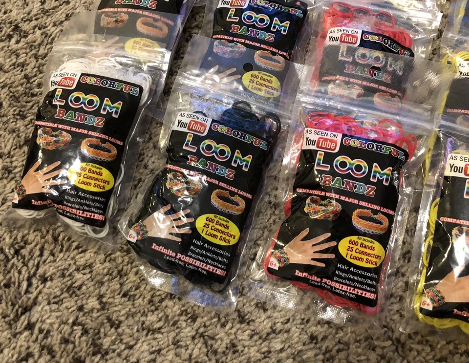 Lote 44 paquetes de bandas de telar Bandz en total 26.400 bandas 1.100 conectores 44 palos de telar Foto 2 de 4