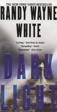 Dark Light (A Doc Ford Novel) - Mass Market Paperback - VERY GOOD
