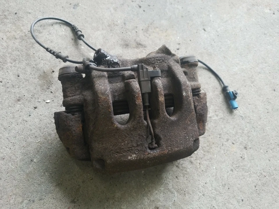 2007-2012 DODGE SPRINTER 3500 W906 ПЕРЕДНИЙ ЛЕВЫЙ ВОДИТЕЛЬ ТОРМОЗ СУППОРТ ПОДДЕРЖКА OEM - Изображение 3 из 3