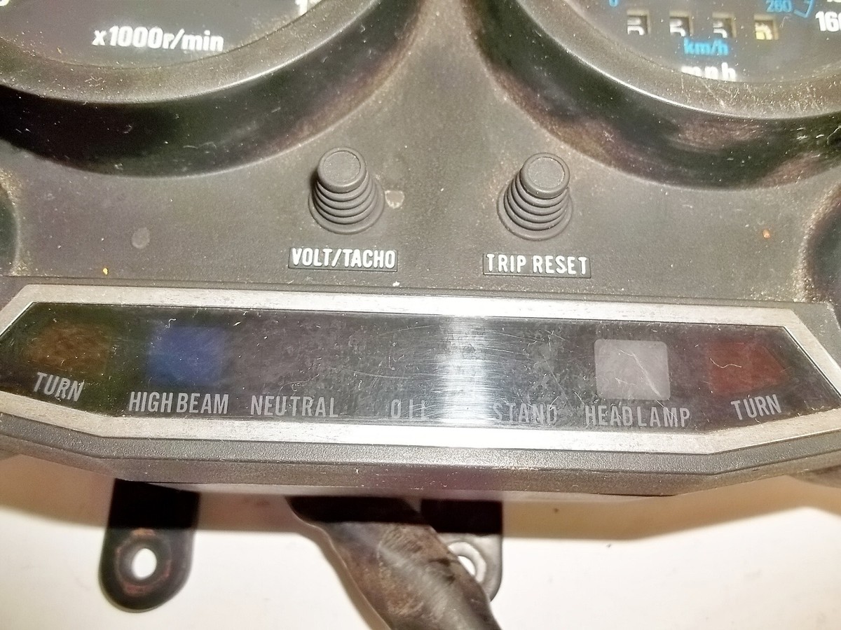 KAWASAKI 86 ZX900 SPEEDOMETER INSTRUMENT CLUSTER 25005-1276