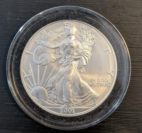 2001 1 oz Silver American Eagle (Brilliant Uncirculated)