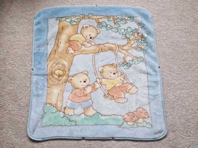 Vintage Belpla Decke Bär auf Baumschaukel Fleece Halstuch Baby