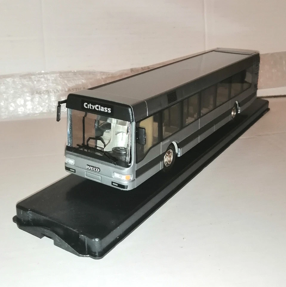 AUTOBUS IVECO CITY CLASS OLD CARS 1/43 - Immagine 2 di 4