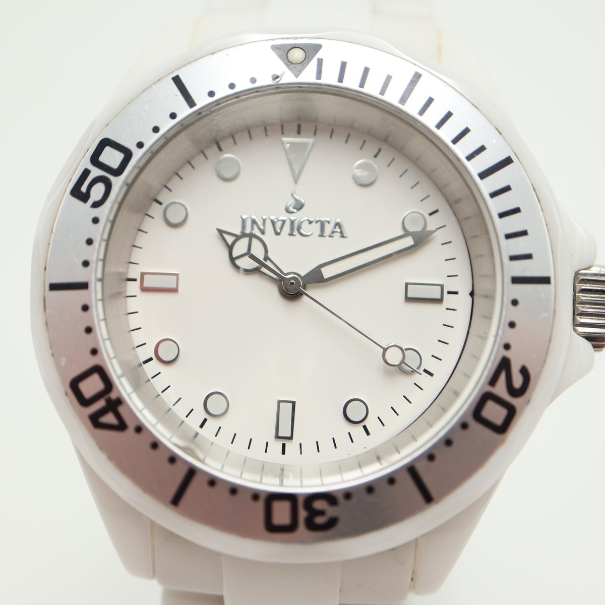 Invicta White Ceramic Trinite Swiss Diver 41mm Watch 6 