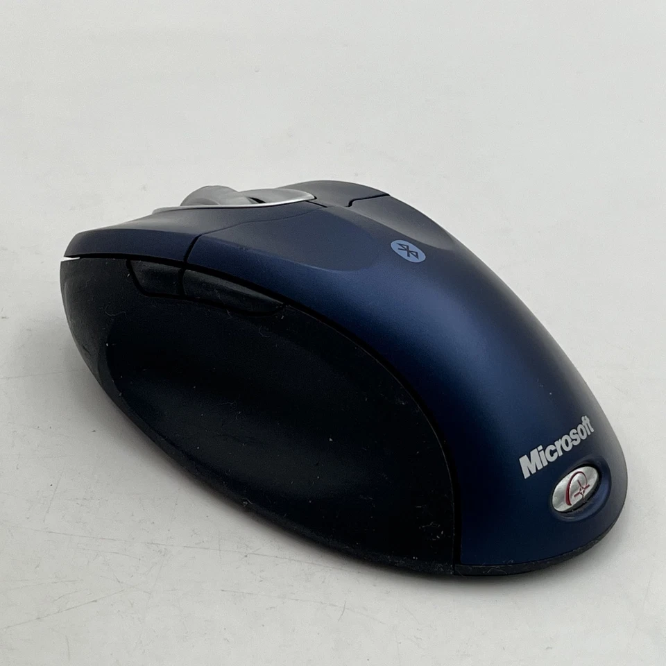 Microsoft Wireless Intellimouse Explorer for Bluetooth P/N X09 W/ Dongle - Image 4 of 4
