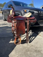 Tex Tan Cutter Saddle – 15.5” Seat – 6.5” Gullet – Rawhide Wrapped Wood Tree