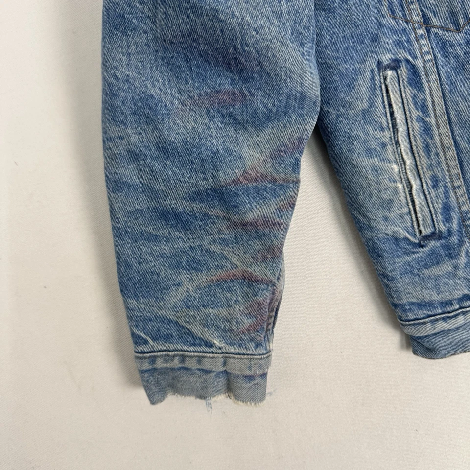 Levi's Trucker Jacket, photo 3 of 5