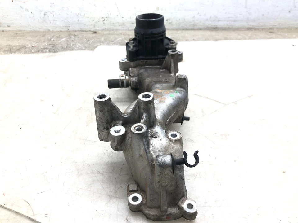 2017-2019 FORD F250 SD OEM 6.7L DIESEL THERMOSTAT COOLANT WATER MANIFOLD HOUSING Foto 2 de 4