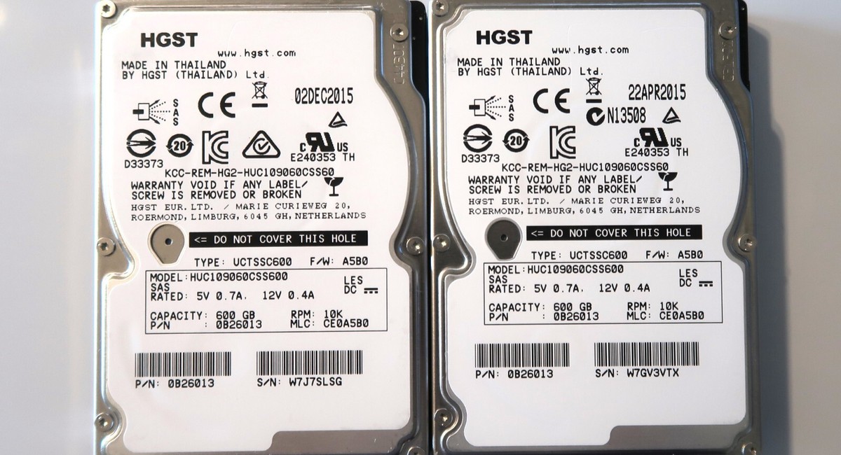 Hard Disk SAS Hitachi 600GB 10K RPM 2.5" - HUC109060CSS600 Per Server - Foto 7