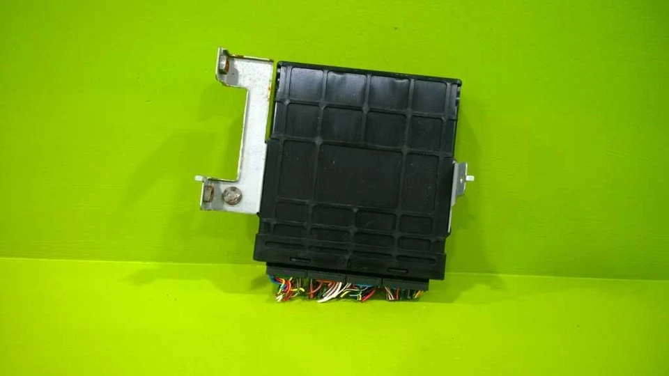 03 MITSUBISHIDIAMANTE ECM ЭЛЕКТРОННЫЙ МОДУЛЬ УПРАВЛЕНИЯ ДВИГАТЕЛЕМ OEM 3088-39 - Изображение 2 из 2