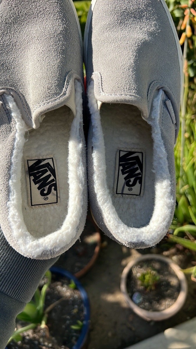 VANS★CLASSIC SLIP ON★COZY HUG★スエード★もこもこ★2色 VANS☆CLASSIC SLIP ON☆COZY HUG☆スエード☆もこもこ☆2色