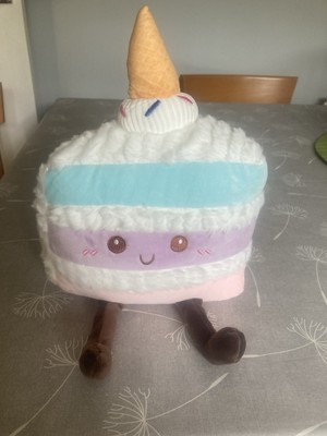 23cm Regenbogen Geburtstagstorte mit Beinen Plüsch Stofftier Plüschtiere Kissen Deko Geschenk