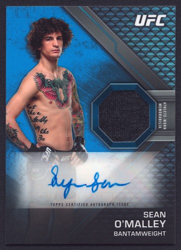 Sean O'Malley #KAR-SOM 2020 Topps UFC Knockout Autograph Relics card