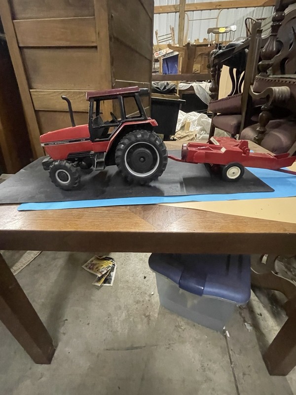 International Case 5130 Tractor With 1972 IH Bailer Perfect fit