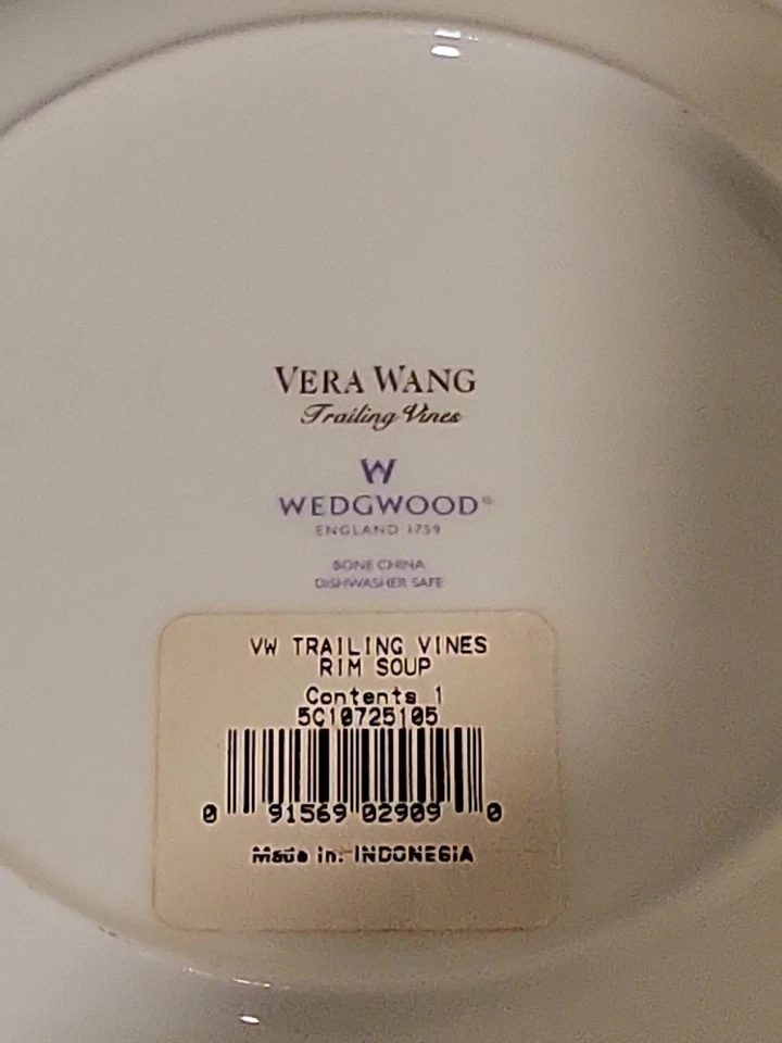 Cuenco de sopa Vera Wang Trailing Vines con borde de 9,0 pulgadas de Wedgwood nuevo Foto 3 de 3