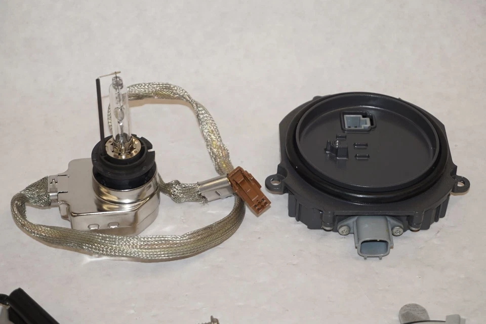 INFINITI G37 CAJA XENÓN LASTRE FARO BOMBILLA CABLE 2008 2009 2010 2011 2012 G35 Foto 3 de 4