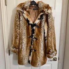 Pamela McCoy Faux Lynx Bobcat Fur Coat Size XS fits like S/M 20''x34''