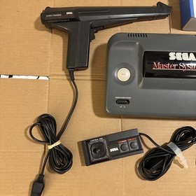 Sega Master System II Console Bundle RGB Mod HD Retrovision Zapper Controller