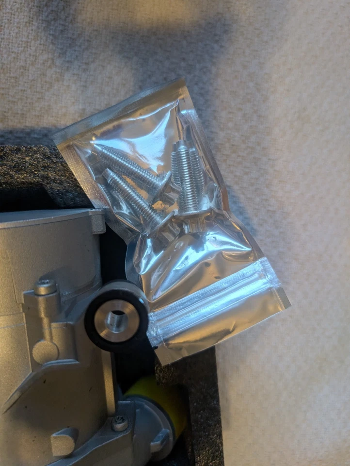 Bomba de agua motor eléctrico BMW Z4 X3 X5 325i 325xi 328i 328xi 525i 525xi 528i.. Foto 3 de 4