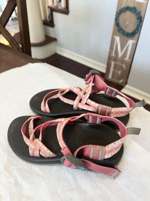 CHACO ZX2 Girl's Size 1 Waterproof Sports Sandals Pink Aztec Comfort Hiking