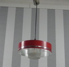 Lampada a sospensione anni 70 plafoniera metallo/vetro cromo/rosso mid century retrò