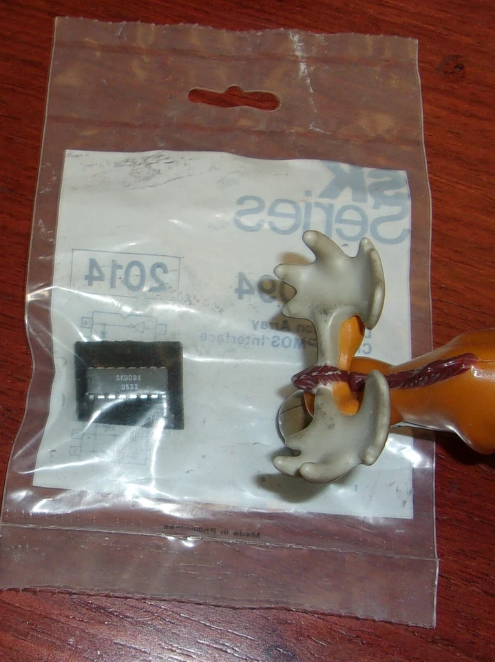 RCA SK9094 2014 SK Series Darlington Array CMOS / PMOS Interface Lot of 10 - Image 3 of 4