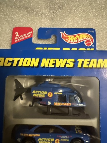 Hot Wheels 1:64 Scale / Action News Team Gift Pack 5-Pack # 17456 / B221 - Picture 2 of 11