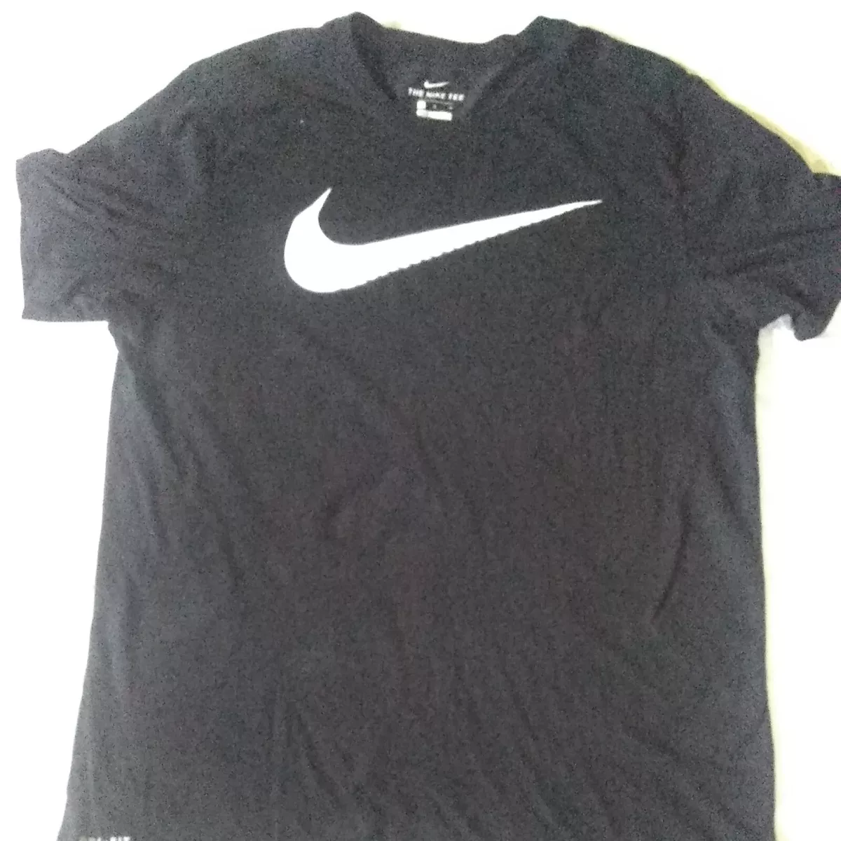 NIKE Swoosh Dri Fit Short Sleeve Men s Black T Shirt Size Small