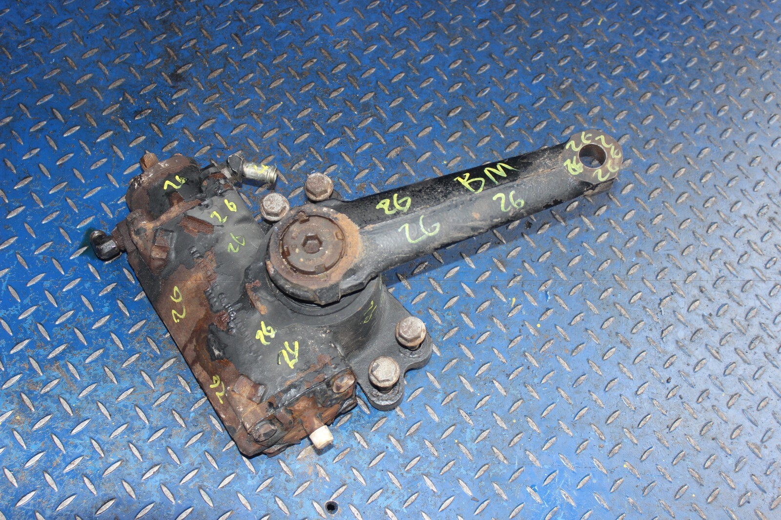 MACK POWER STEERING GEAR BOX eBay