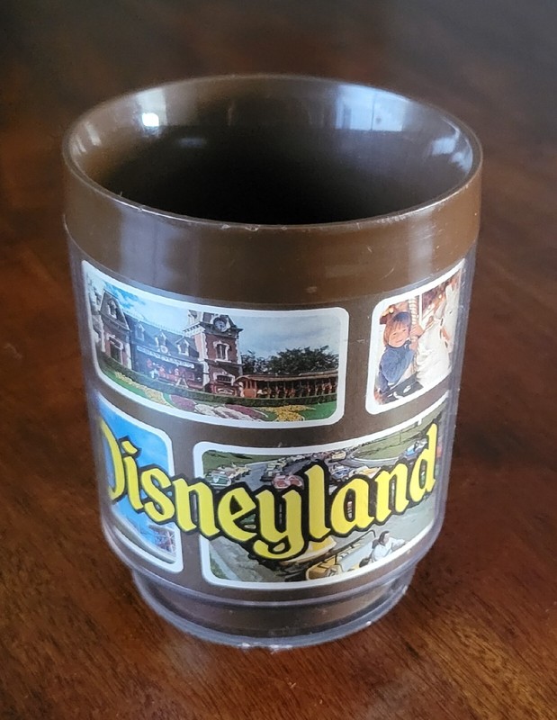 DISNEYLAND THERMO-SERV MUG 1970's