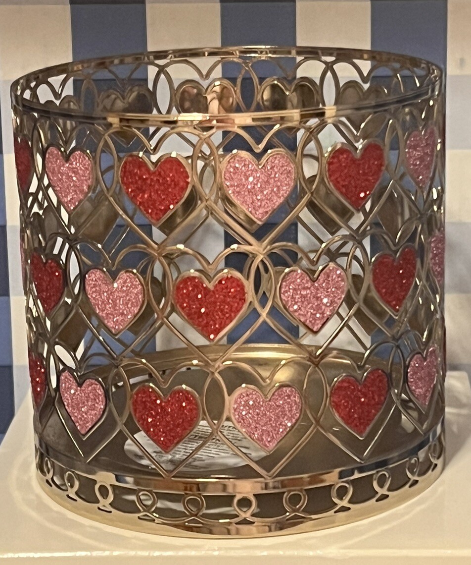 Bath & Body Works Glitter Pink Red Hearts 3Wick Candle Holder FREE