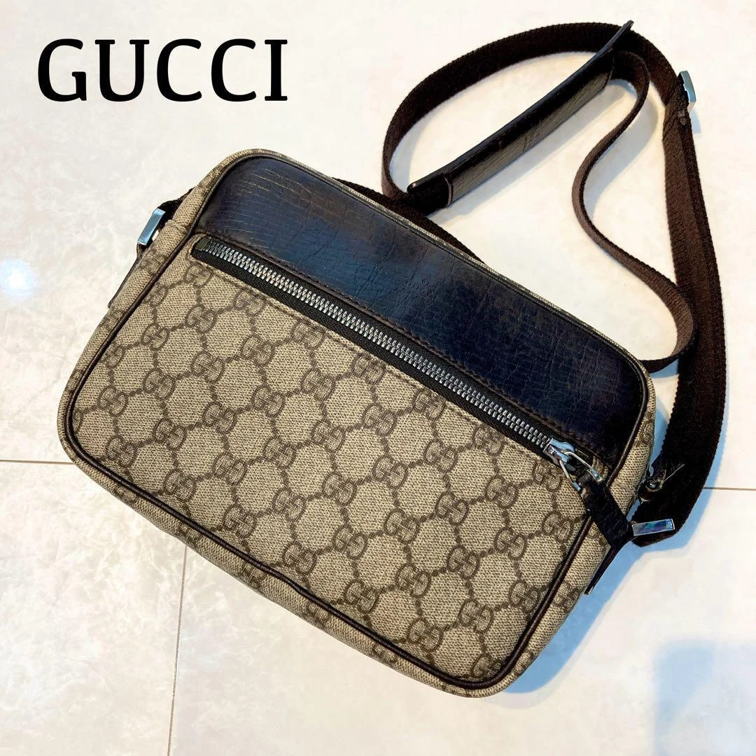 Ancien sac à bandoulière GUCCI GG Supreme marron pour appareil photo du Japon