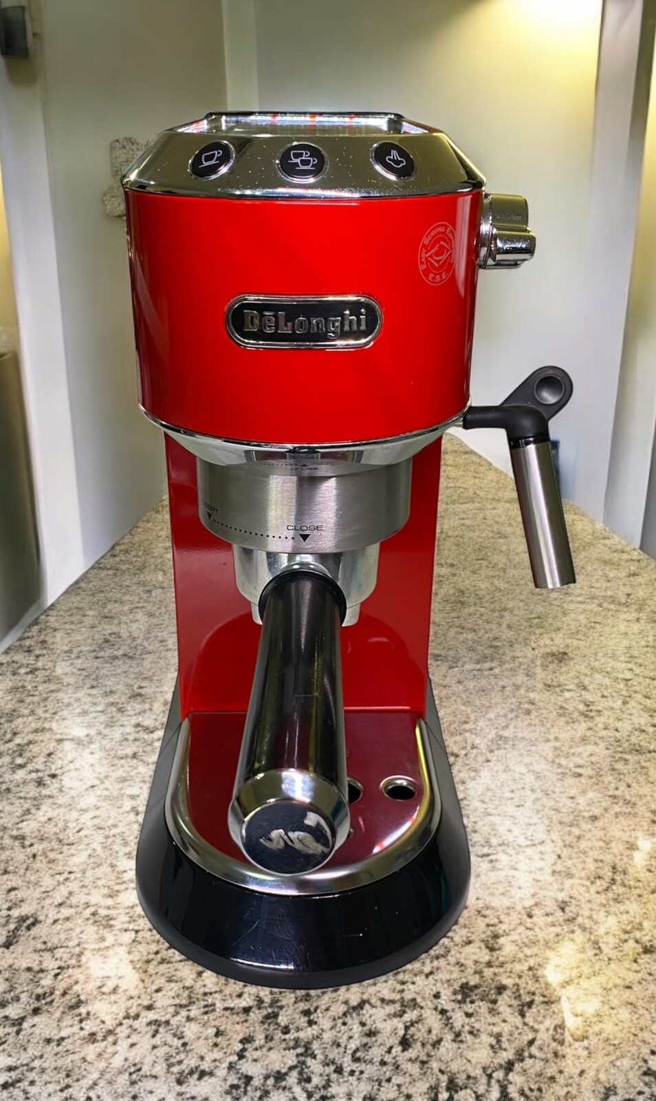 Red DeLonghi EC680R Dedica Deluxe Espresso Machine Coffee Maker 