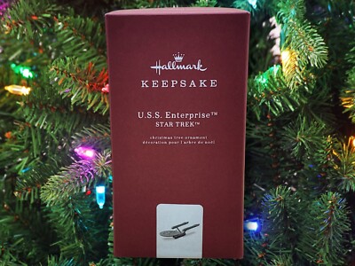 2018 Hallmark Keepsake Star Trek U.S.S. Enterprise Premium Ornament MIB!