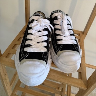 MMY Men s Low Top Lace-Up Sneakers Black/White Solid Rubber Outsole
