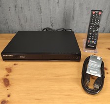 Samsung BD-J4500R Blu-ray Player mit Fernbedi...