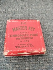 Vintage The Master Key Chromatic Pitch Instrument A-440 13 Keys WM. Kratt Co.