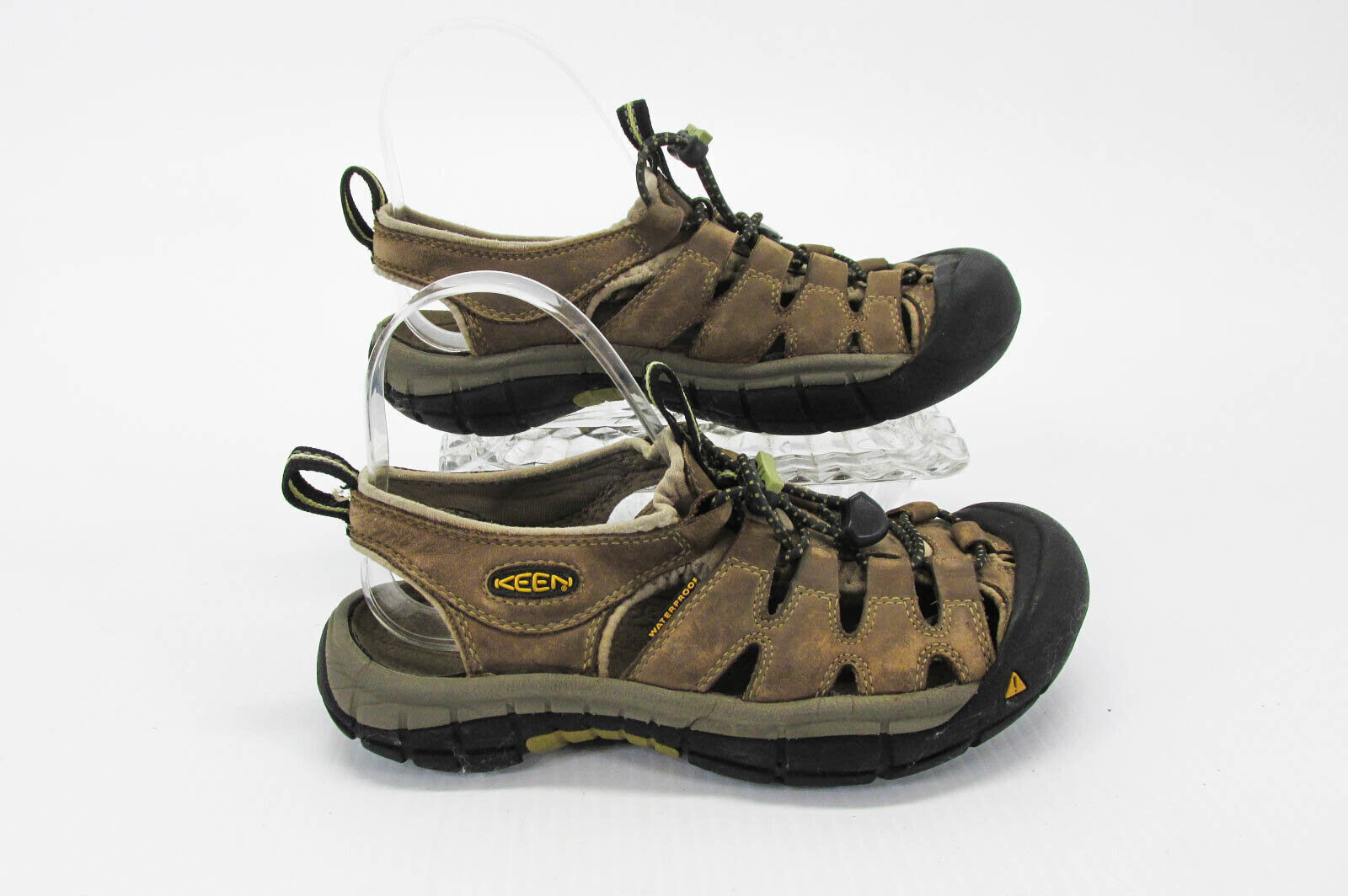 Scarpe da donna Keen Newport taglia 6M marrone sandalo sportivo atletico usate vq