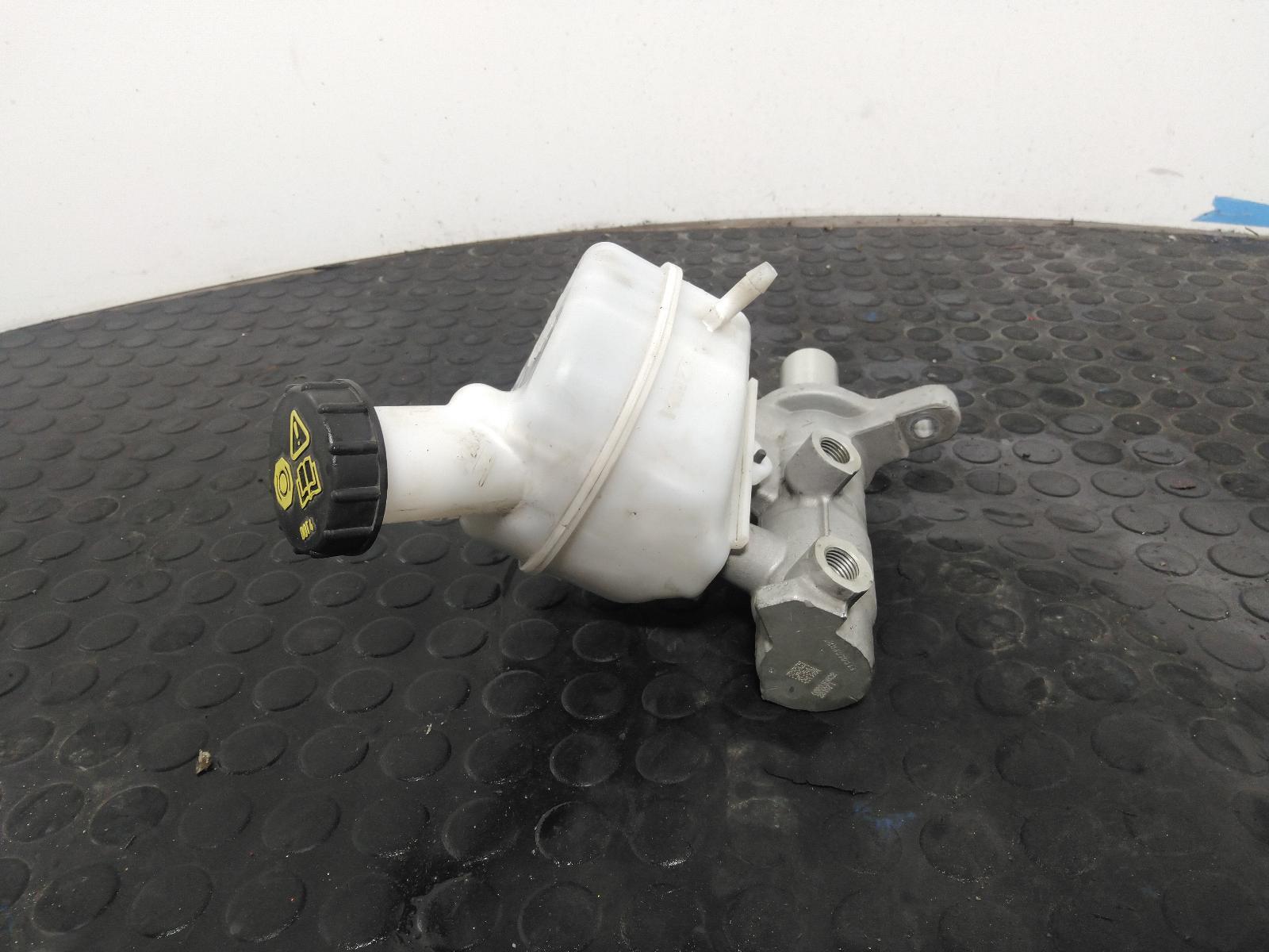 FORD TRANSIT Brake Master Cylinder 20142023 2.0L YMF6 eBay