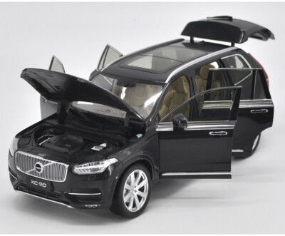 VOLVO XC 90 ミニカー ブラック 1/18 s-l400.jpg